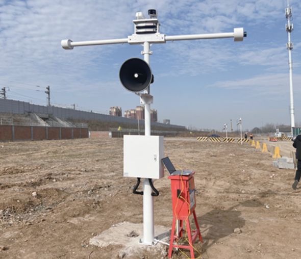 科技筑防线，安全护铁轨—铁路临近营业线大型机械防侵限报警系统