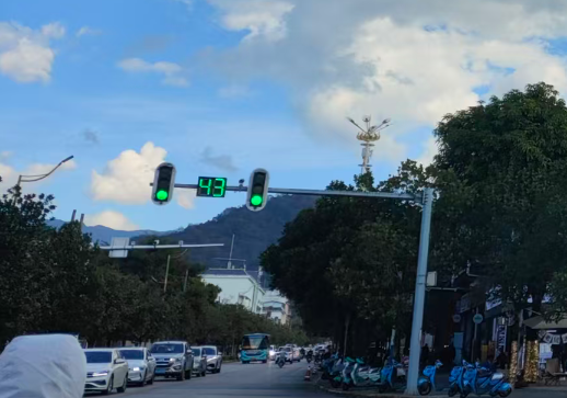 车企“转战”人形机器人，量产元年谁将更胜一筹？